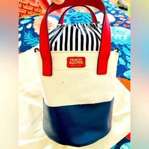 NWOT Francis Valentine small bucket pull top bag.